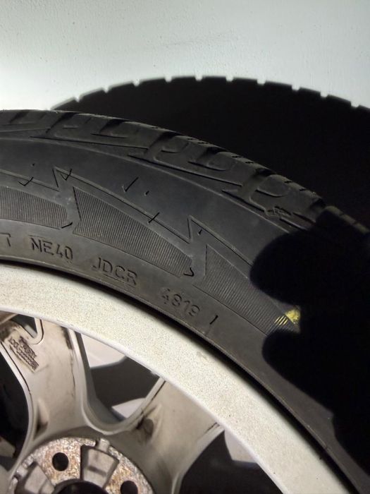 Зимові Шини 225/ 50 R 17 разом з дисками Audi