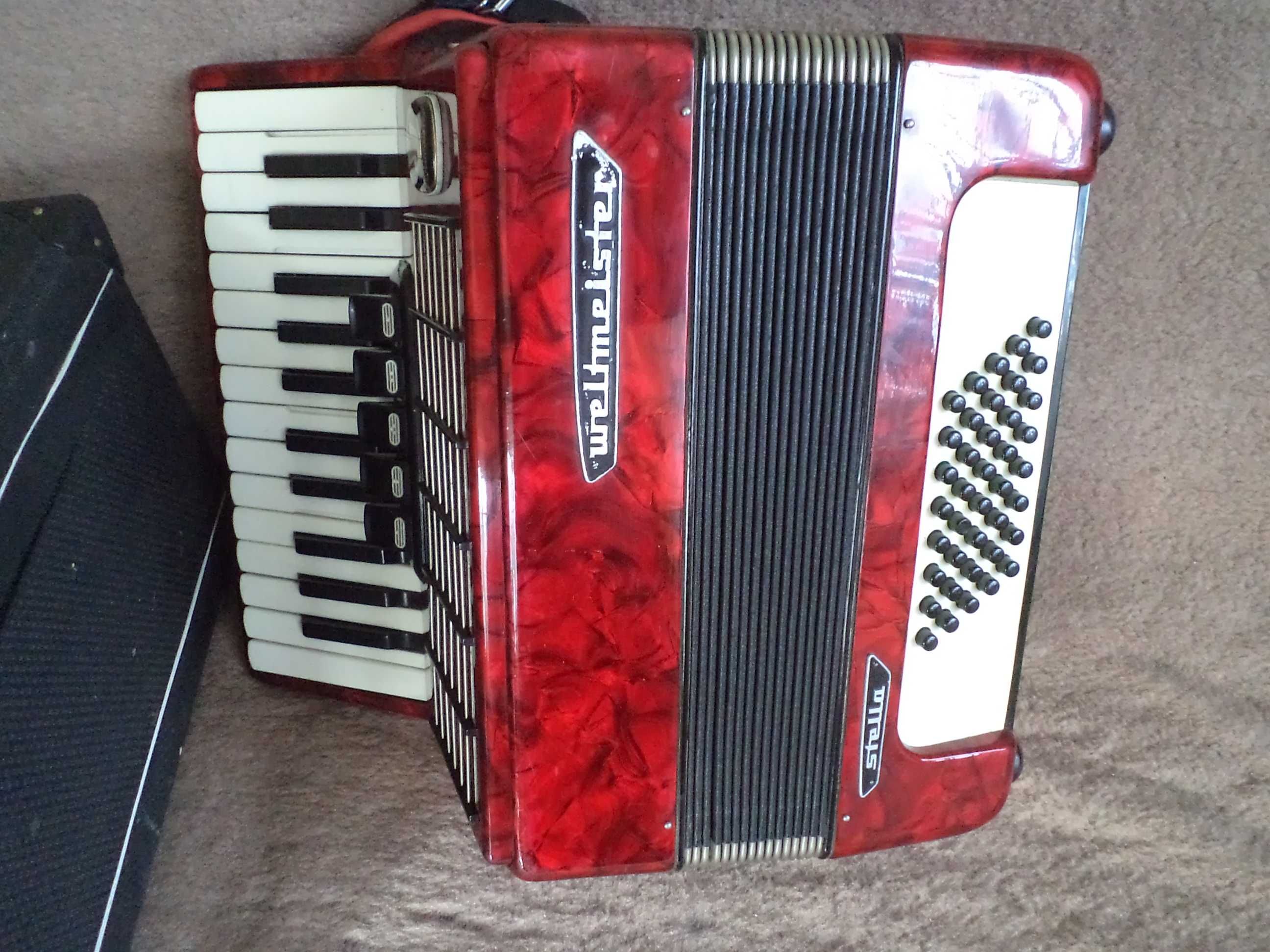 Akordeon Weltmeister 40 basów