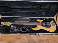 Music Man Stingray 5 HH