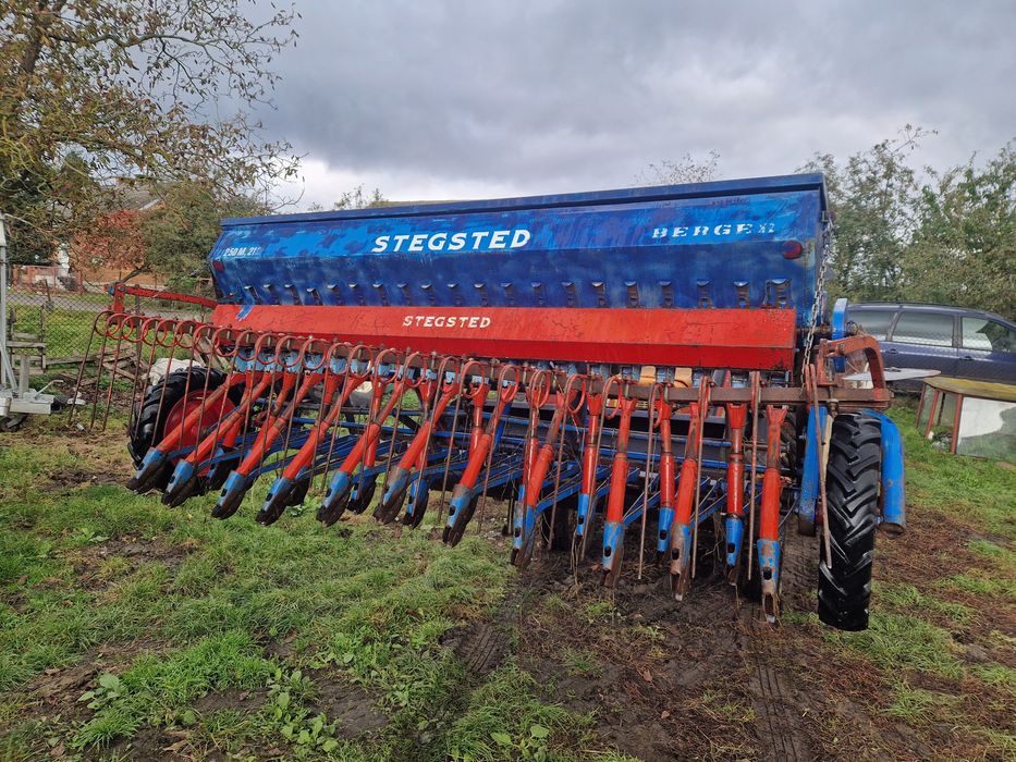 Siewnik  zbożowy  2.5m Saxonia