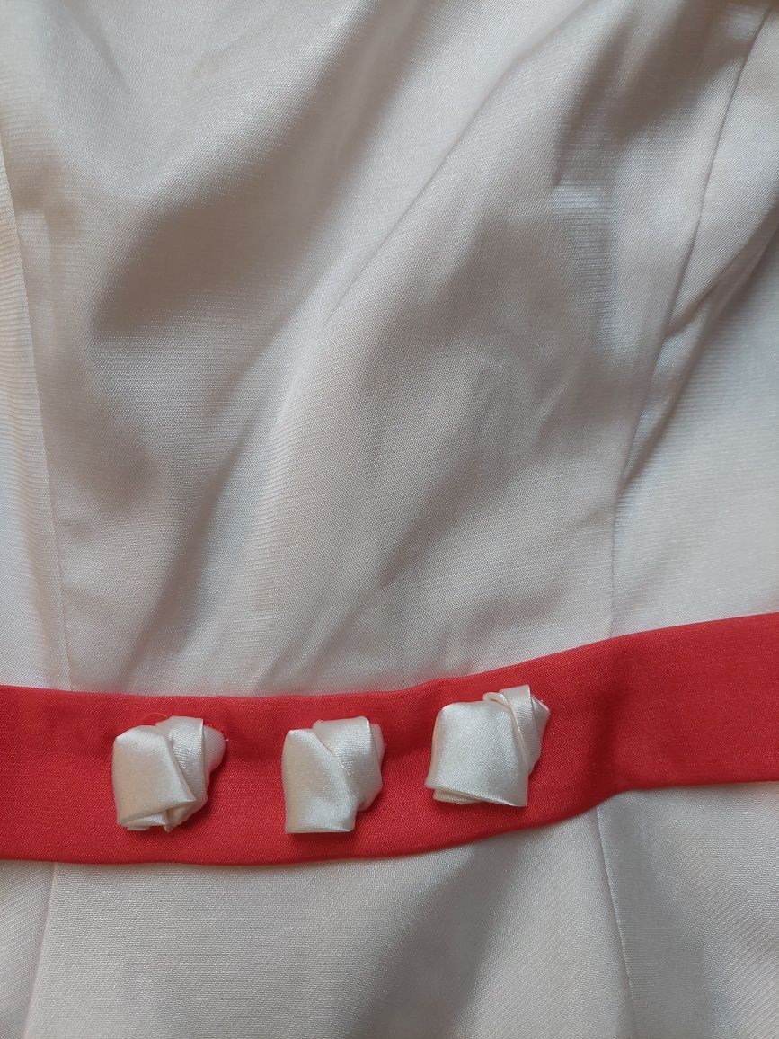 Sukienka koktajlowa
