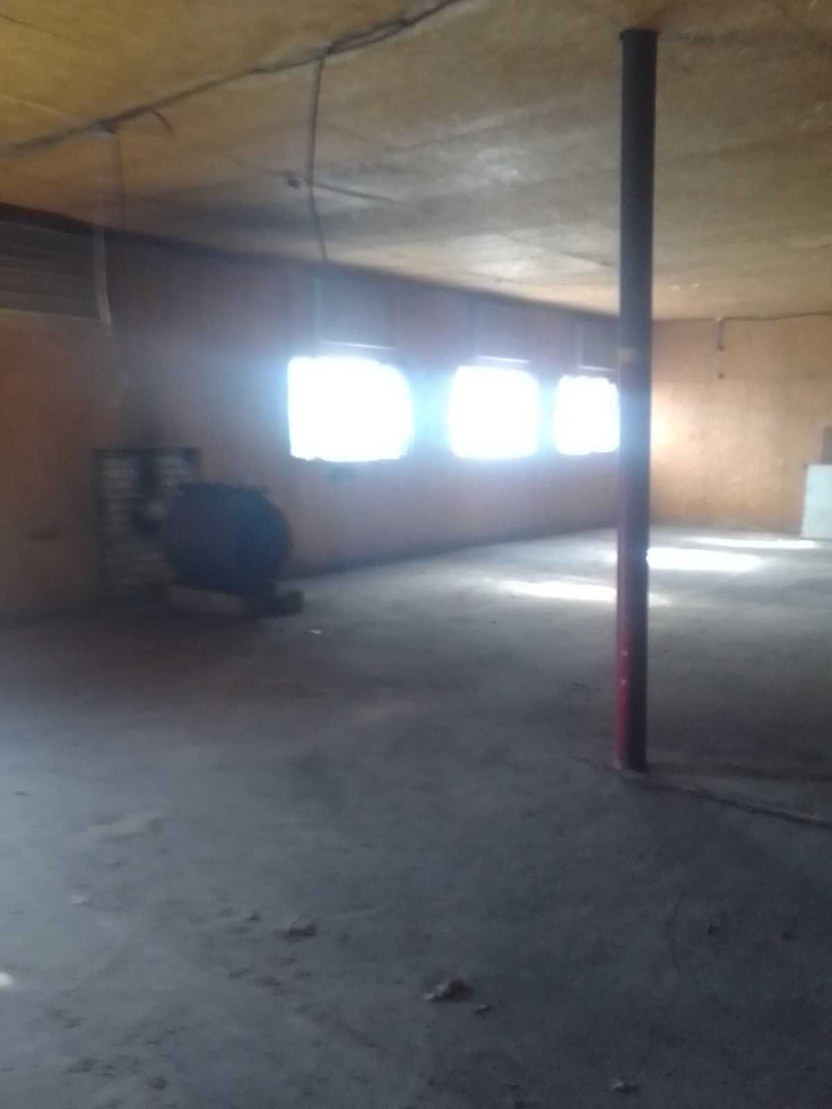 Виробничо - складський комплекс. Загальна 1200 м.кв. Ділянка 1 ГА.