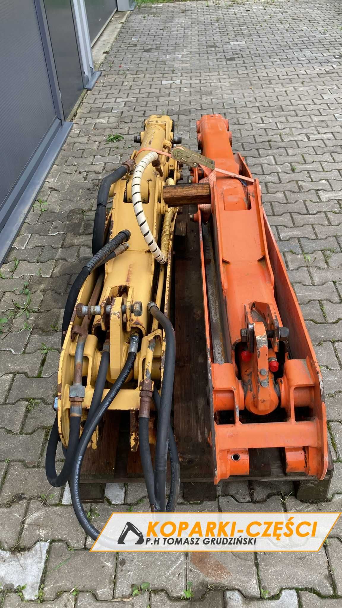 Ramię teleskopowe New Holland LB, Fiat Hitachi FB, CASE 695 / 580 SR