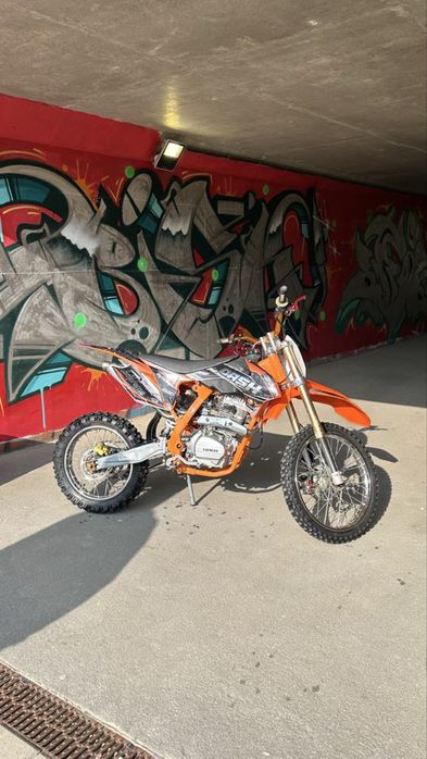 CROSS 250 CC LONCIN  24 KM  Elektryczny Starter jak nowy