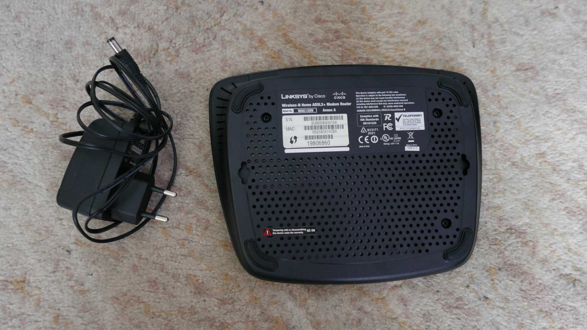 Modem router Linksys by Cisco - WAG120N