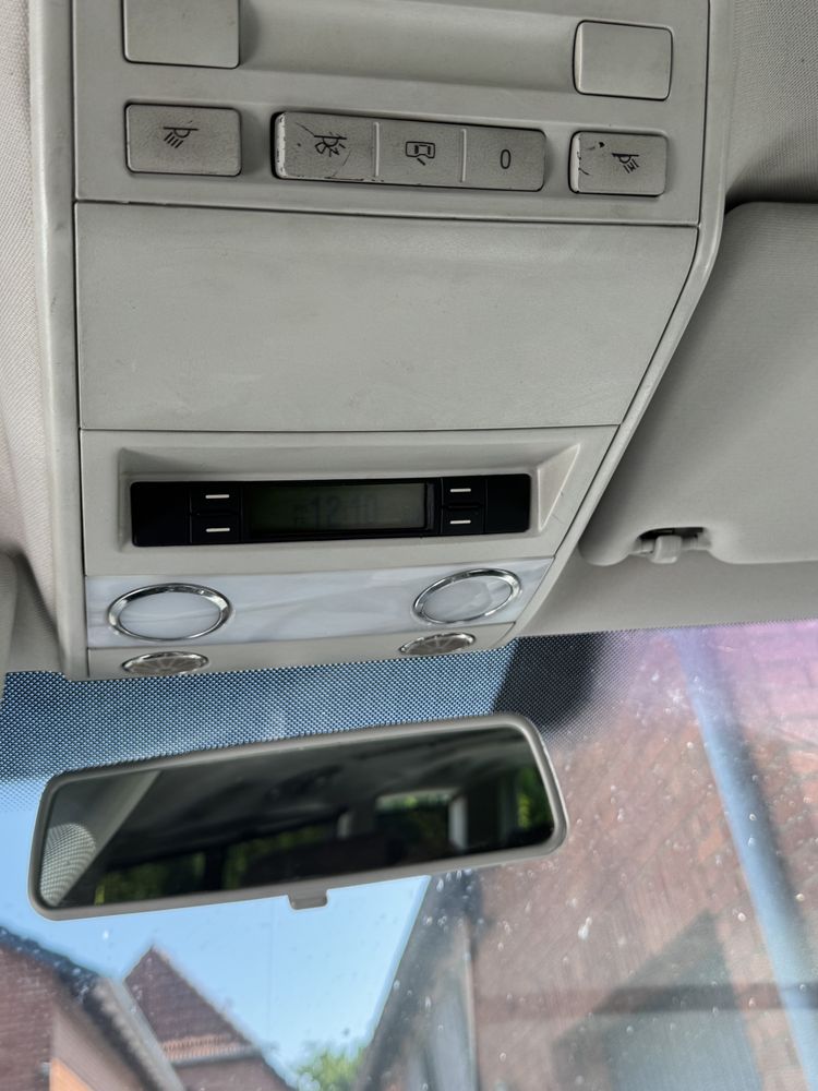 Volkswagen T5 1.9 Multivan 7 osobowy