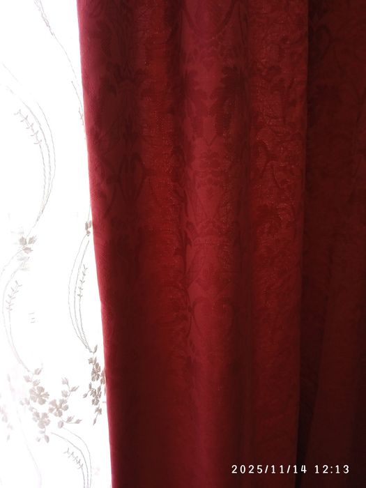 Дві Штори на вікно