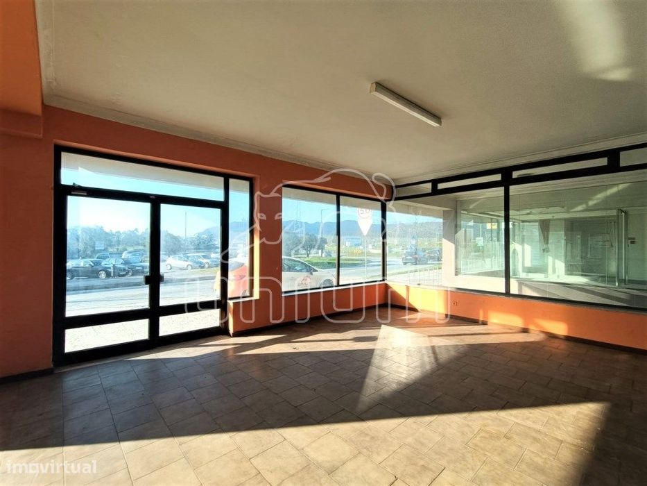 Loja para venda no Cais Novo