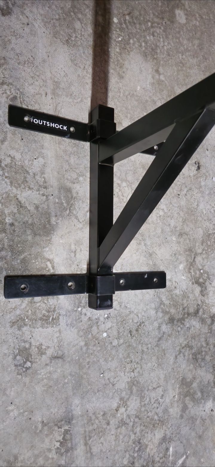 Saco de boxe com suporte