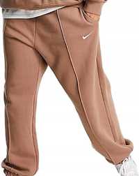 Spodnie dresowe Nike  Plus Size r. 3X (58-60)