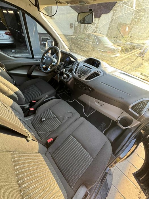 Ford Transit Custom 2.2 TDCI 100km prywatne 9 osobowy dwa komplety kół