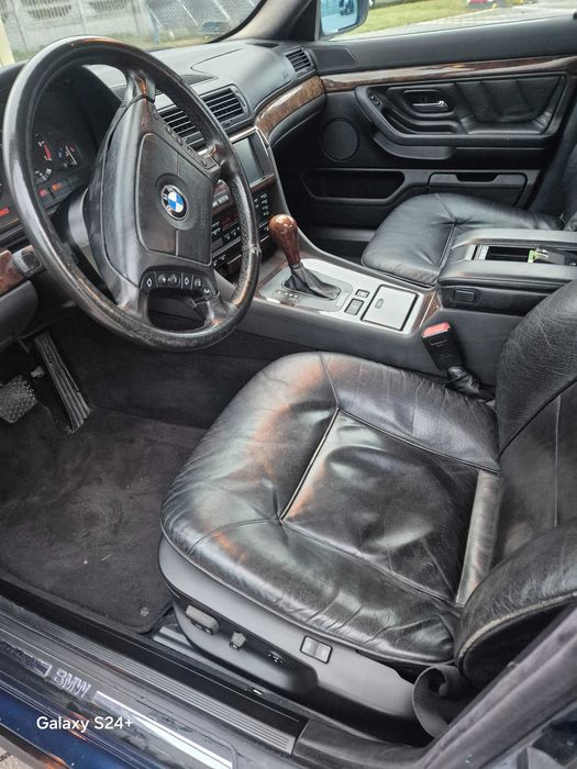 Sprzedam bmw e38 728i