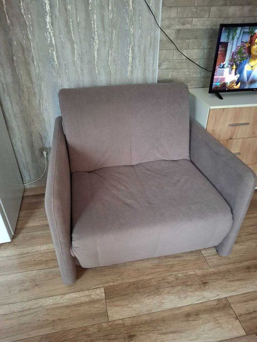 Розкладне крісло