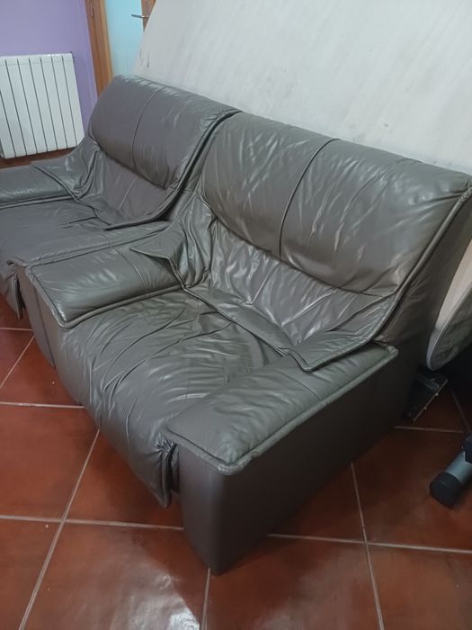 Sofá belga em couro