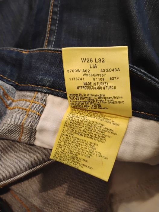 Spodnie jeansy  Wrangler damskie rozmiar w 26 L 32