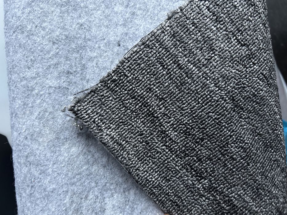 Wykładzina 140 m² – szara | 35 zł/m² | Układanie + listwy | Warszawa