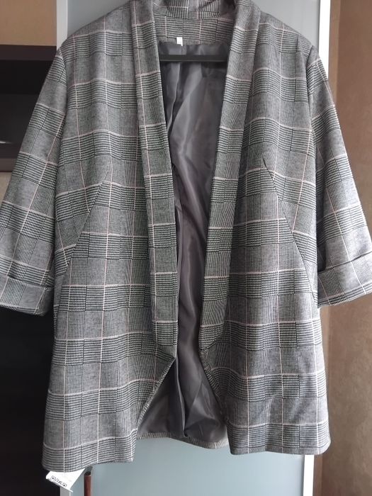 Жакет жіночій 52р