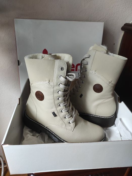 Ботинки Rieker 39 размер. Новые