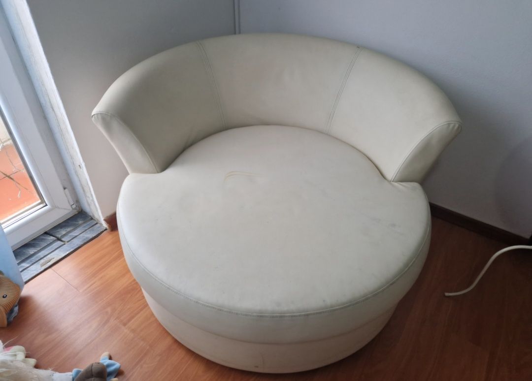 Sofa/ poltrona redonda