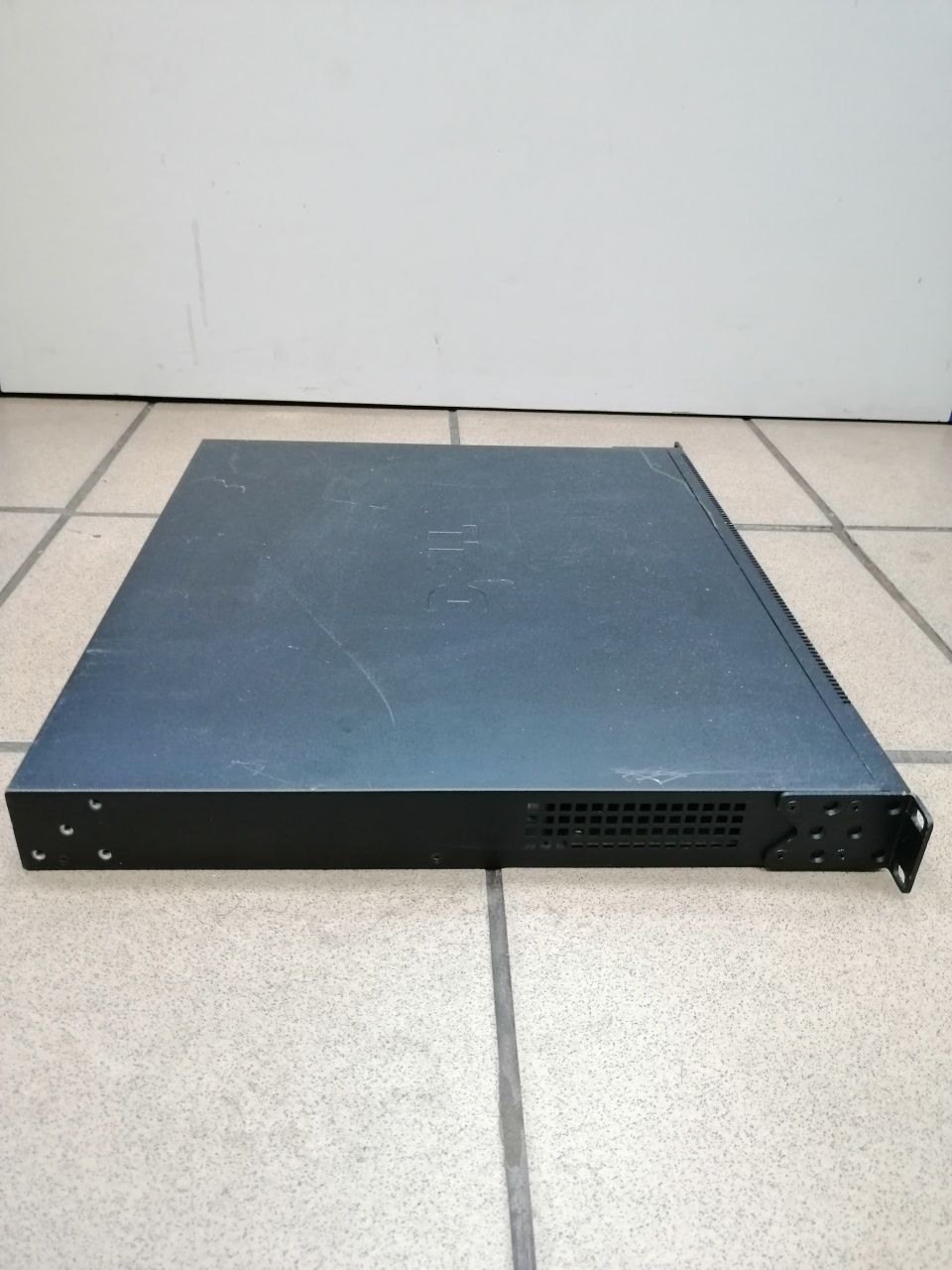 Switch DELL POWERCONNECT 5524P 24x1GB PoE 2xSFP+ 10GB | Komis66 |