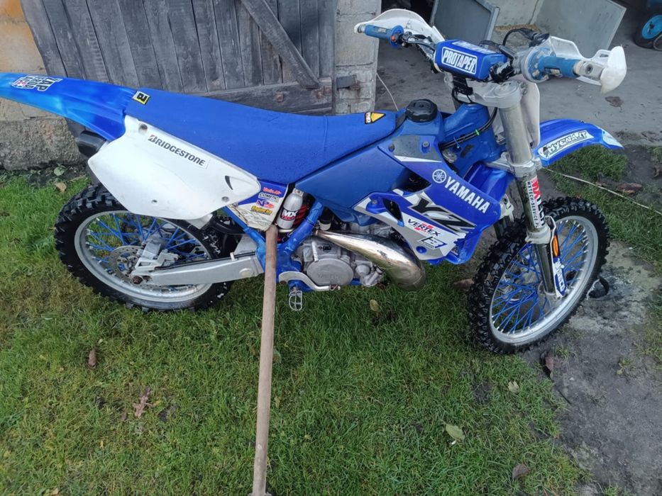 Cross Yamaha yz 250