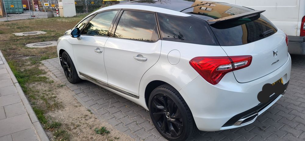 zderzak KWED biała perła Citroen DS5 2.0HDI 163KM