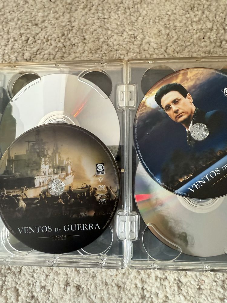 DVD Ventos de Guerra com Robert Mitchum