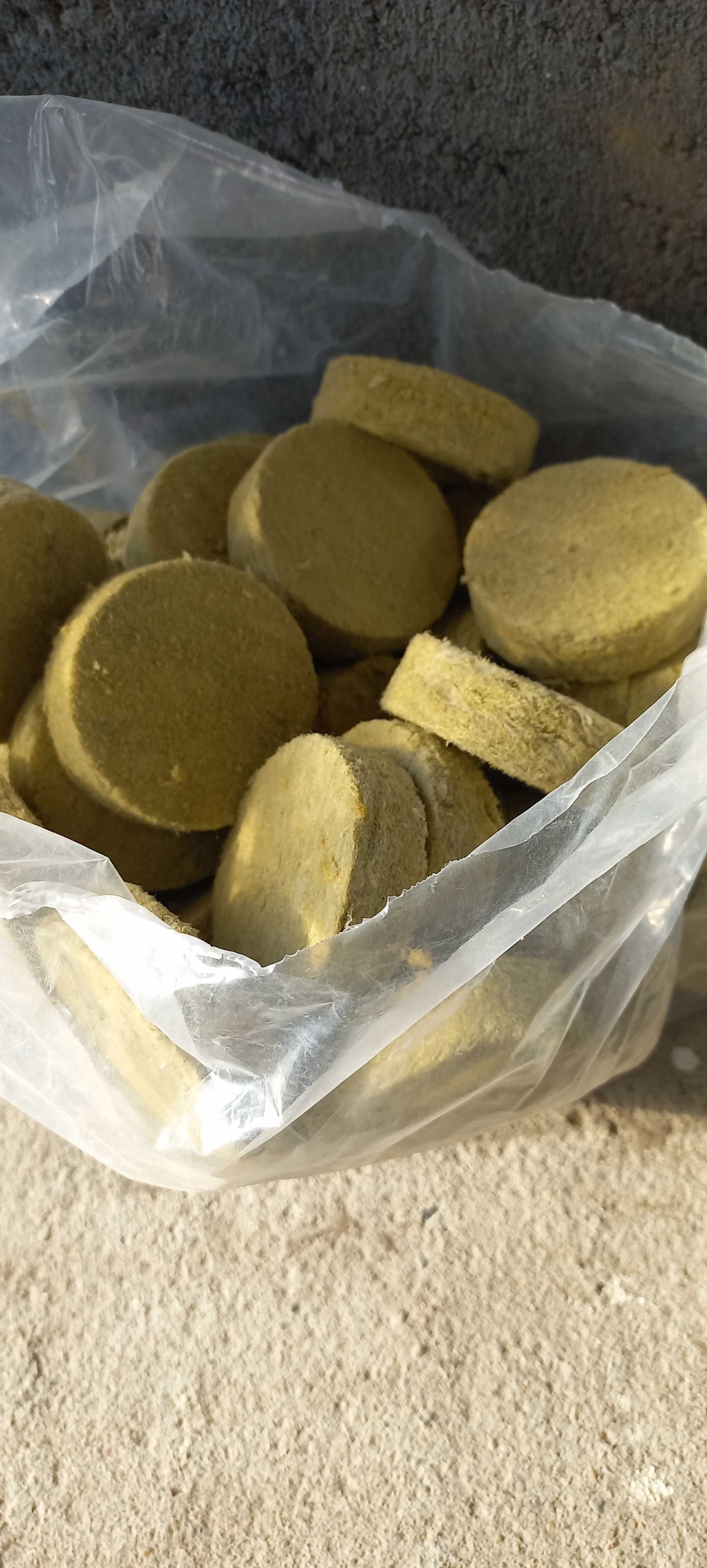 Wełna Rockwool Frontrock plus/ sprzedam.