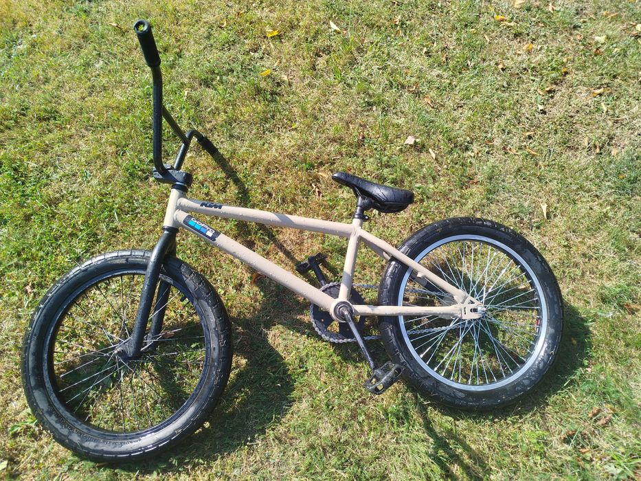 BMX w bdb stanie + dodatkowa kierownica