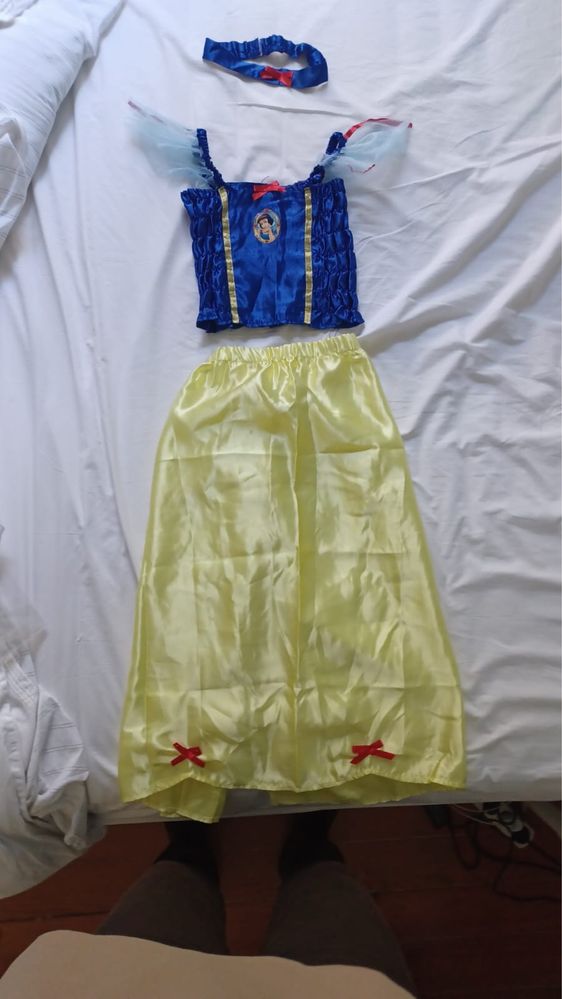 Vestido princesa disney, branca de neve