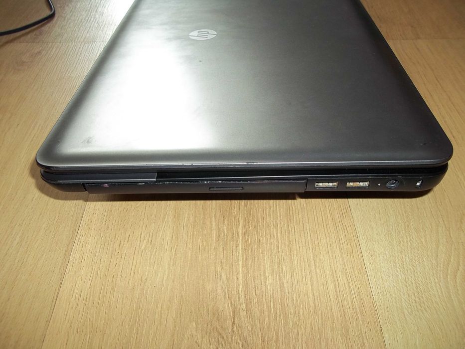 Продам Ноутбук hp .