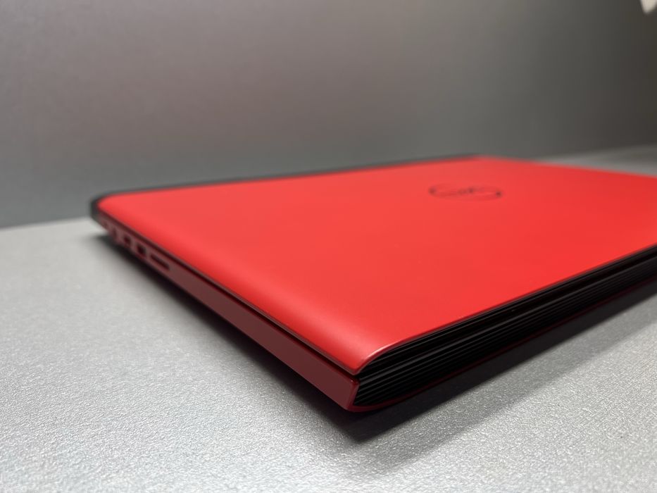 90 Ноутбук Dell Inspiron 7577 i5-7300HQ/16/628/GTX1050/15,6/60Hz