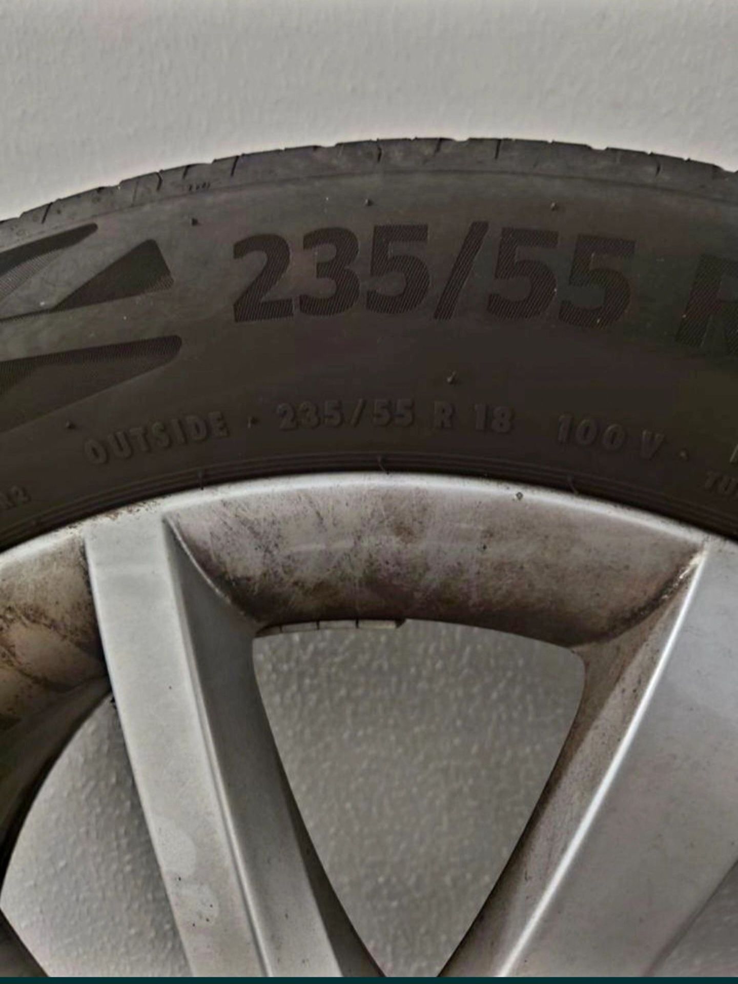 Felgi skoda z oponami continental
