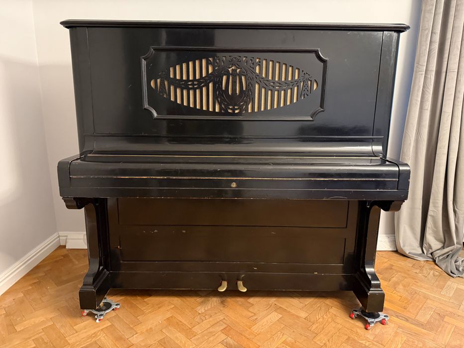 Pianino Bechstein 7