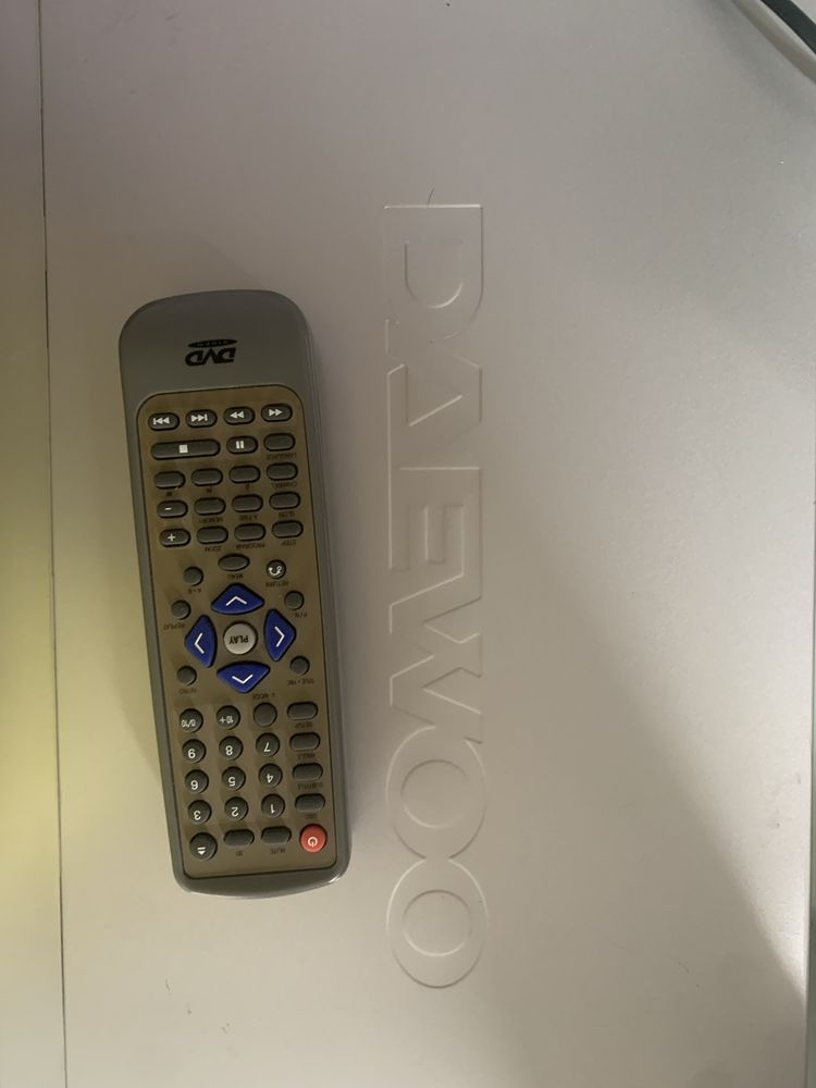 Dvd Daewoo com comando