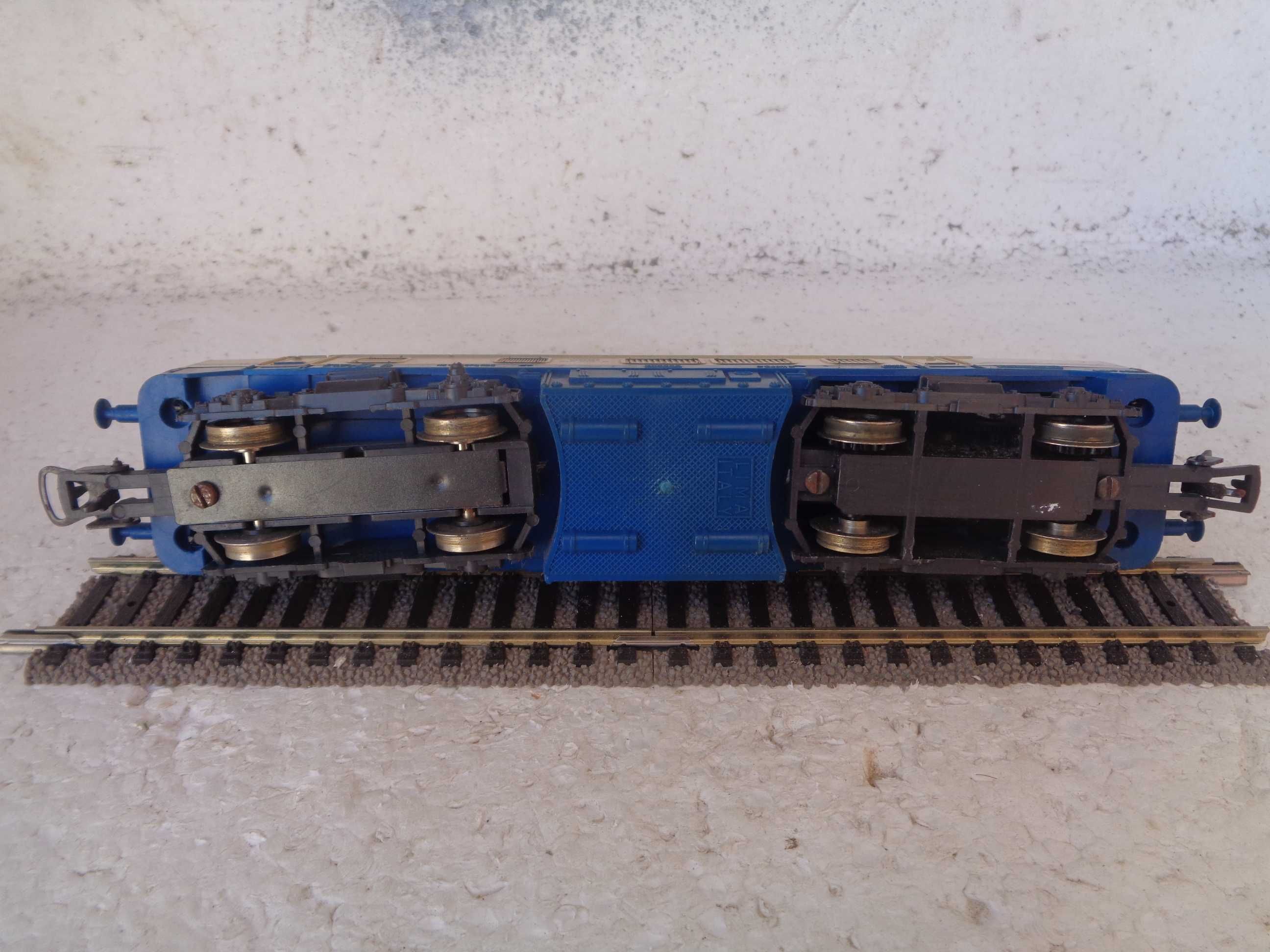 1:87 LIMA Locomotiva da DB V218 comboio