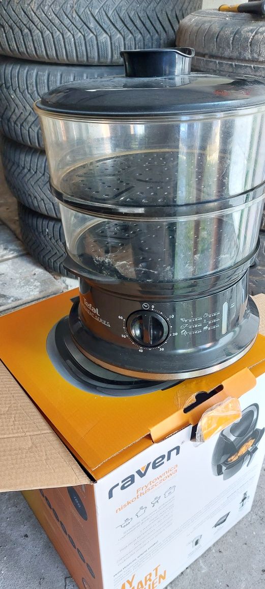 Parowar TEFAL niewiele używany