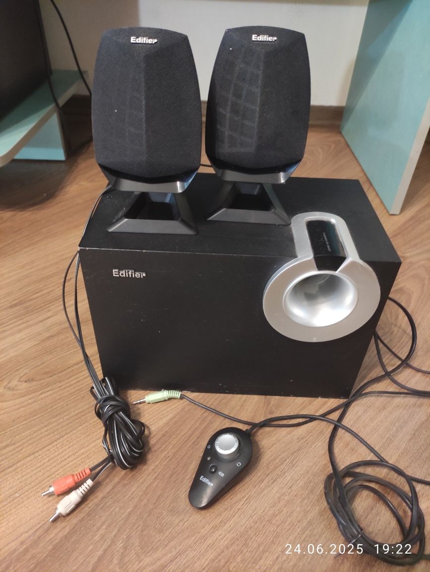 Сабвуфер Edifier Subwoofer M1335