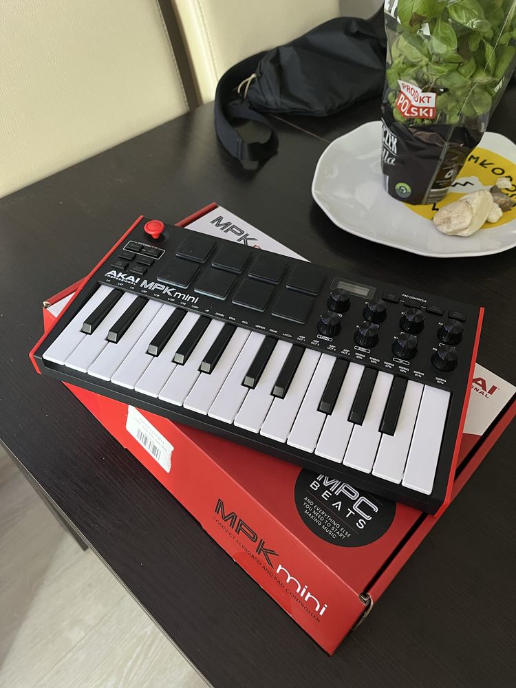 AKAI mpk mini mk3