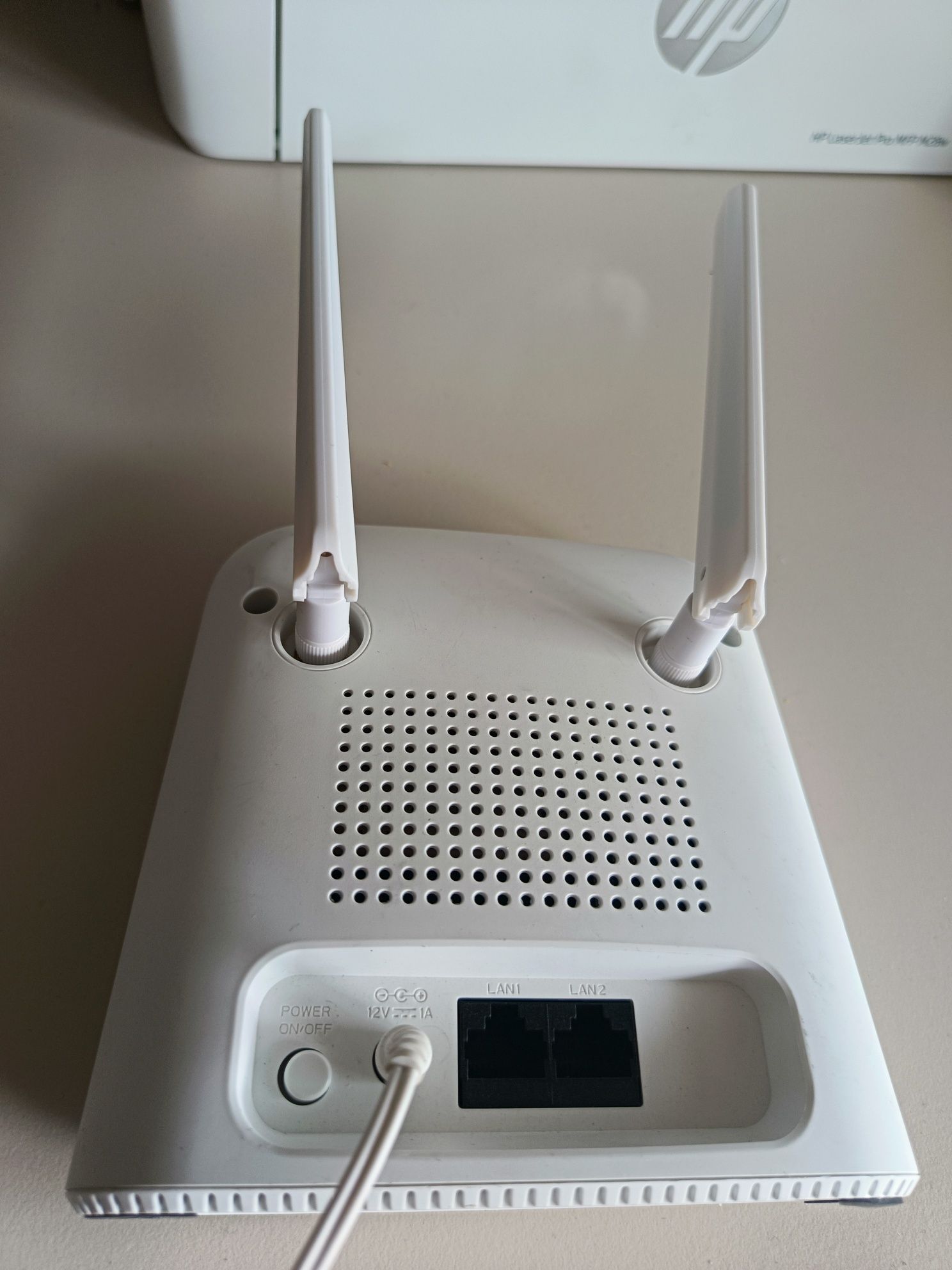 Router bezprzewodowy z 4G d link Dw-r960