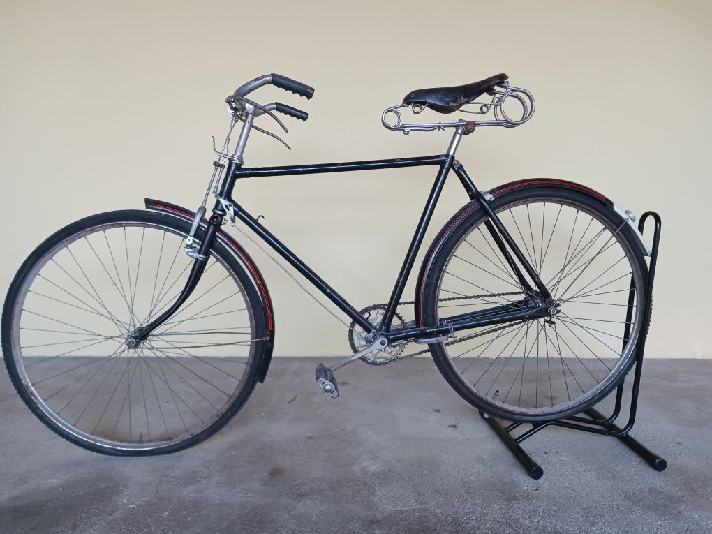 Bicicleta antiga raleigh