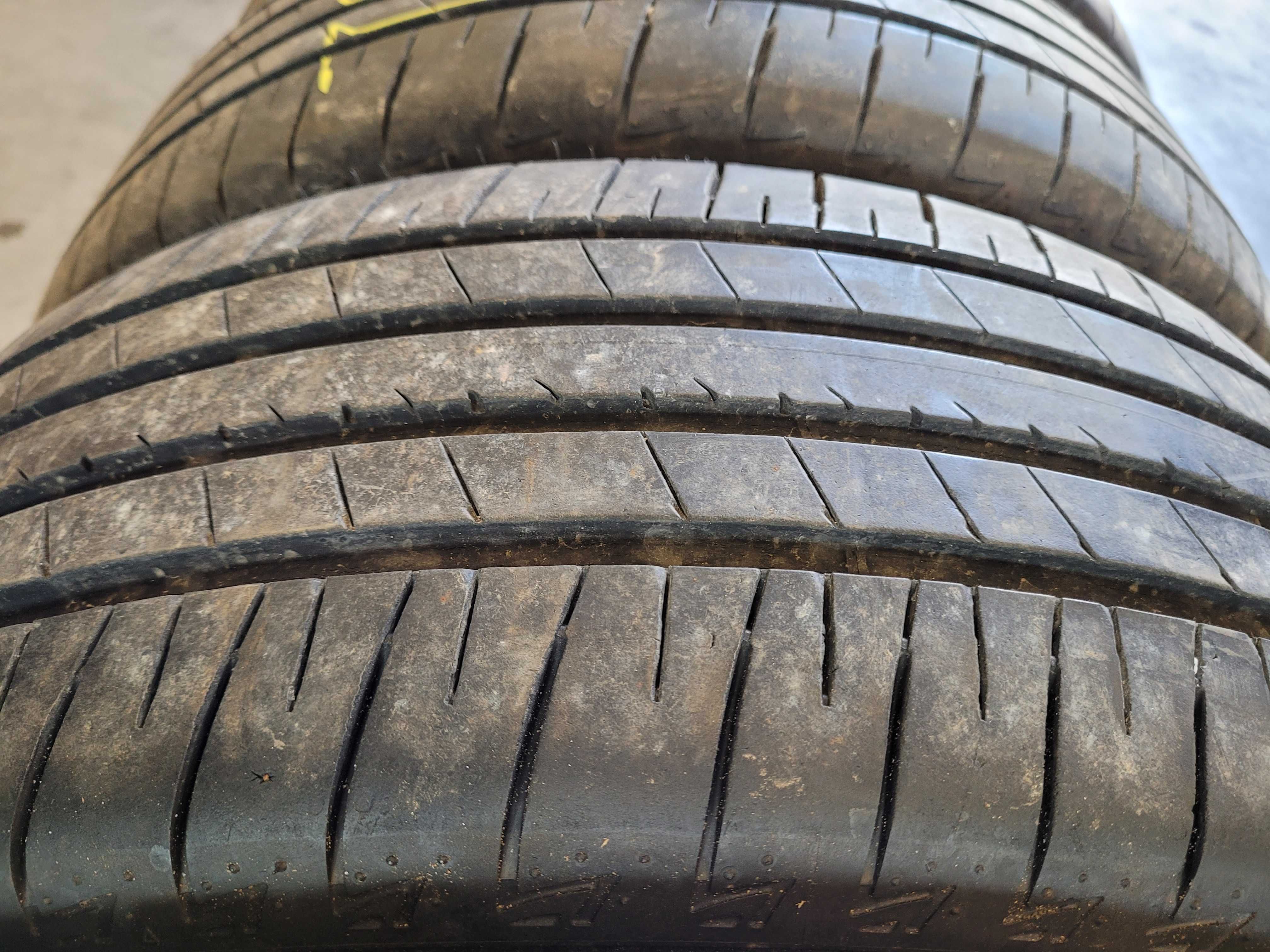 opony Brigestone 215 /55 18 lato 4 sztuki