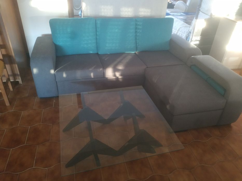 Sofa chaise e mesas de centro sala