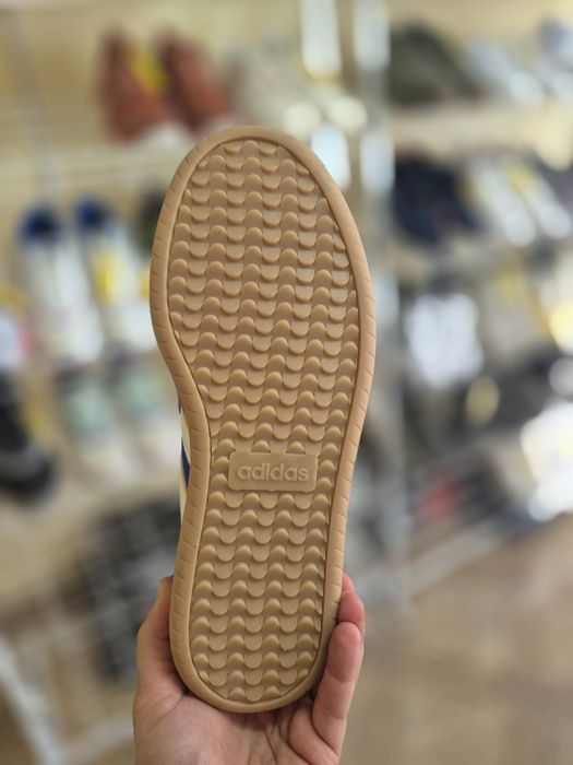 Кроссівки Adidas Barreda JP7099(Оригінал)41⅓,42,44⅔