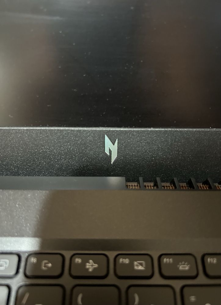 Notebook Gamer Potente – Rodando Tudo!