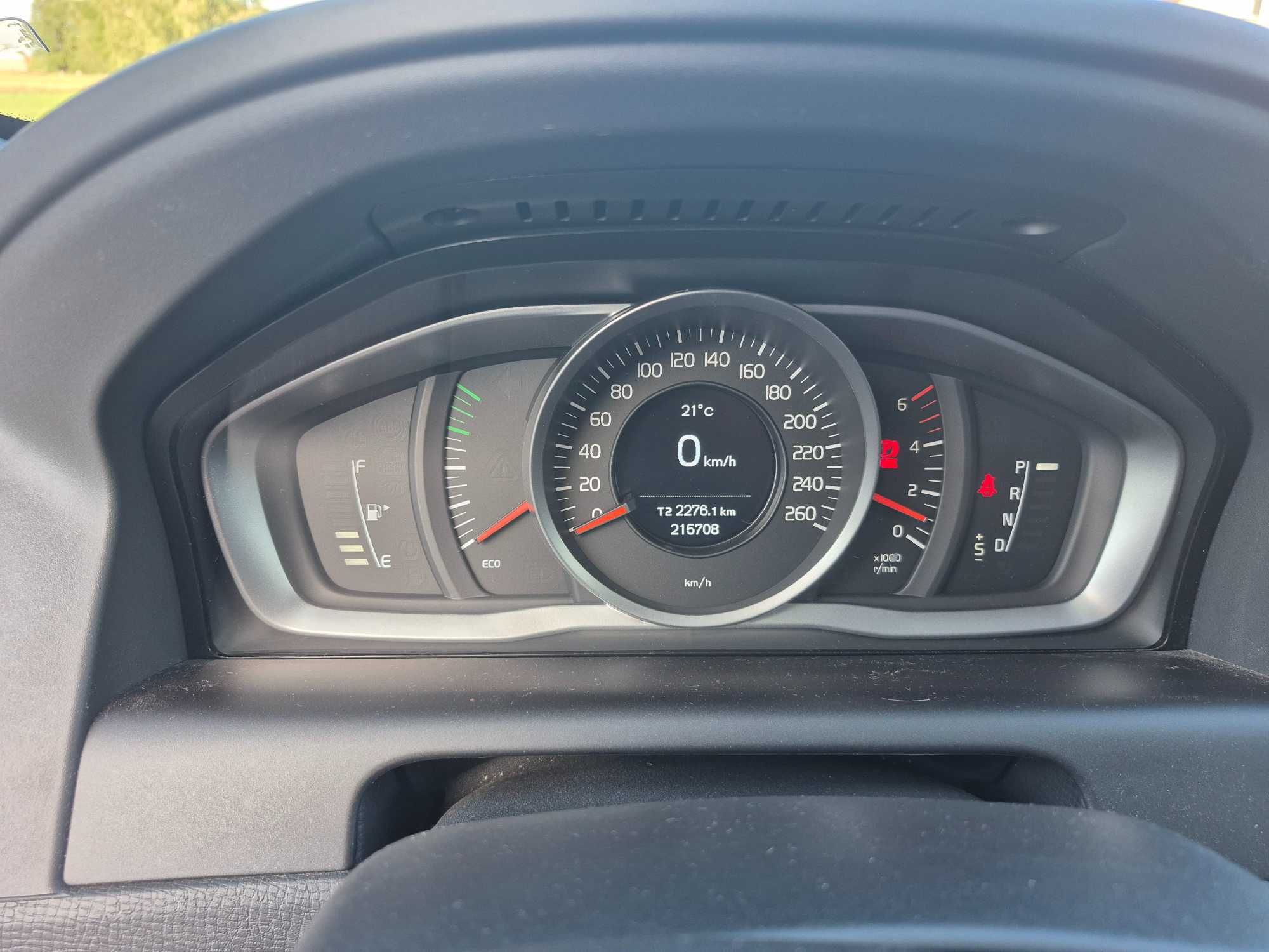 Volvo XC60 2.0 D 181 KM