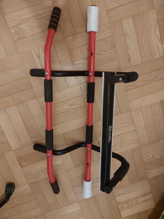 Drazek DD12 HMS Fitness nakładany na futrynę