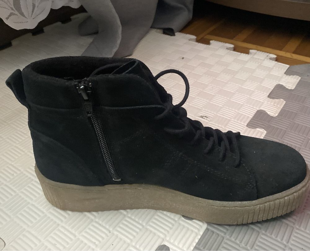 Женские ботинки Tamaris. 39р.