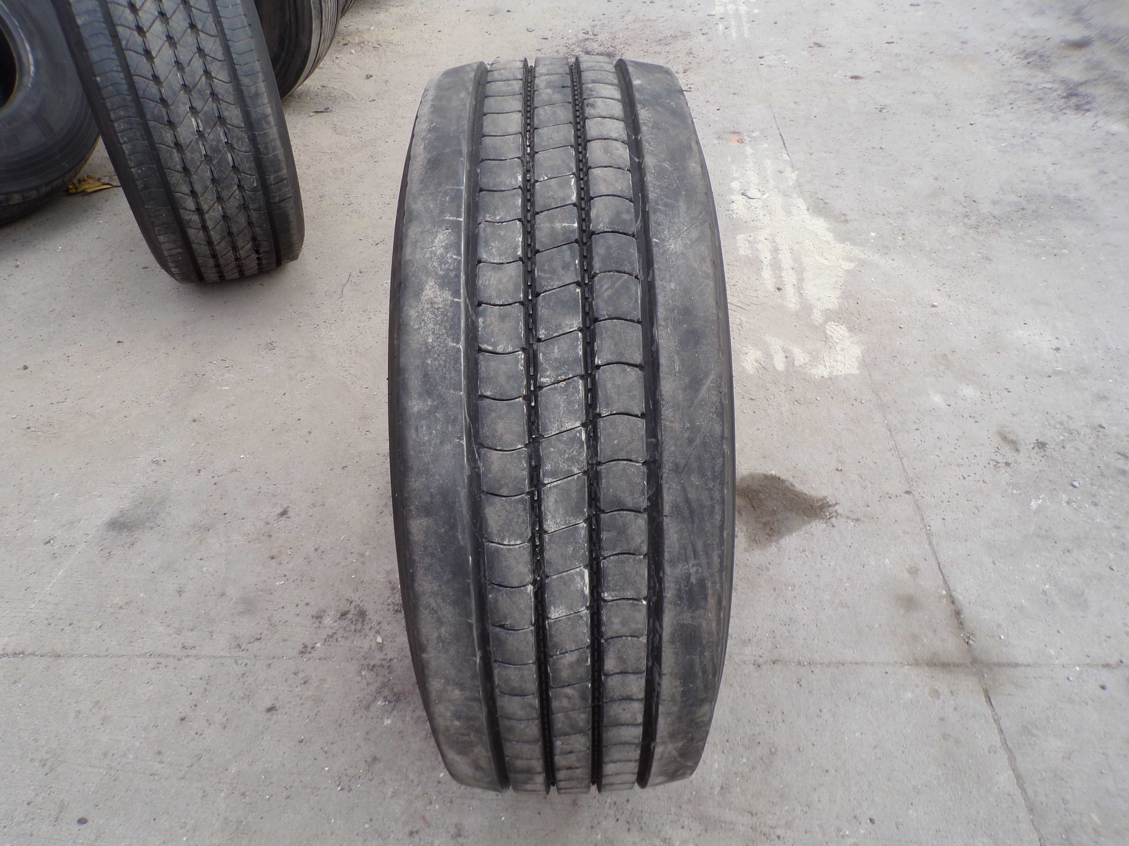 opona 295/60R22.5 FALKEN RI 151 (850 netto)
