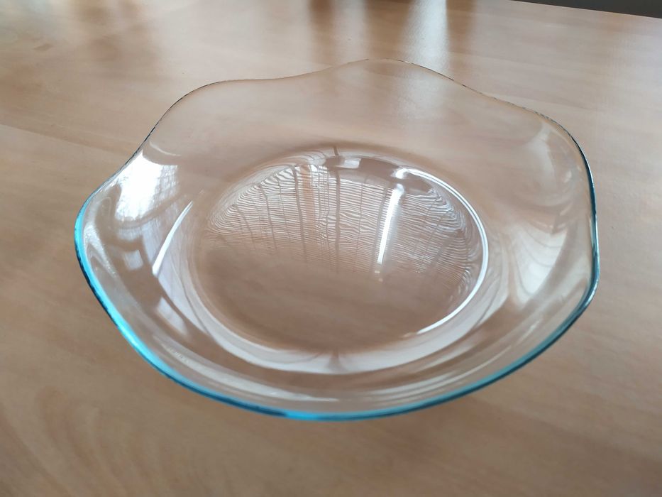 Copos de whisky, canecas e pratos para bolos / sobremesas e outros